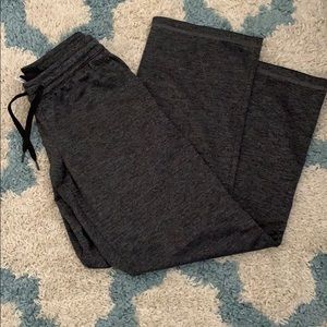 Women’s medium adidas pants
